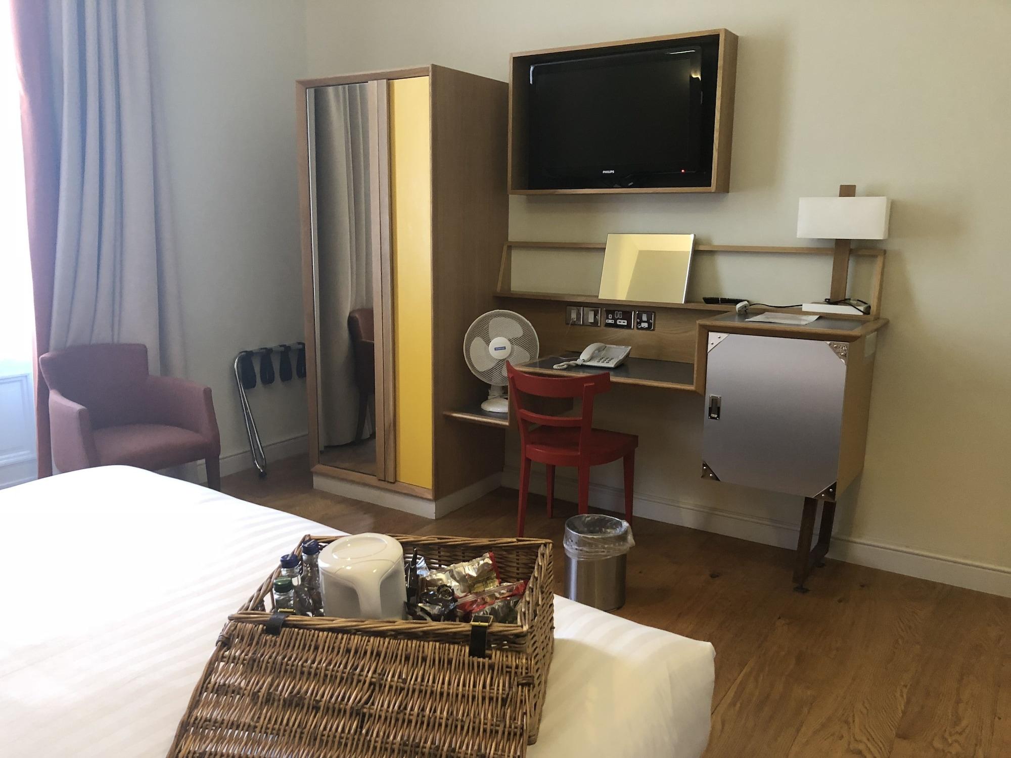 Apartahotel Cairn & 3*